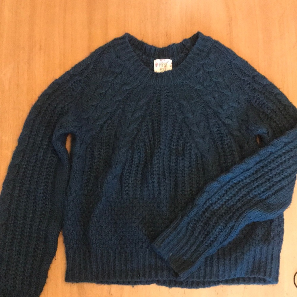 Thick green hippie rose sweater